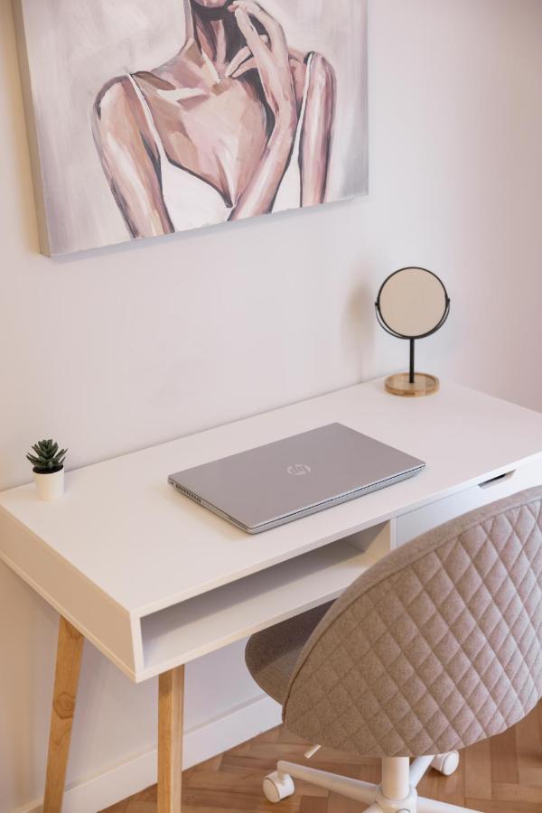 Bridge Comfort Apartment ซาดาร์ ภายนอก รูปภาพ