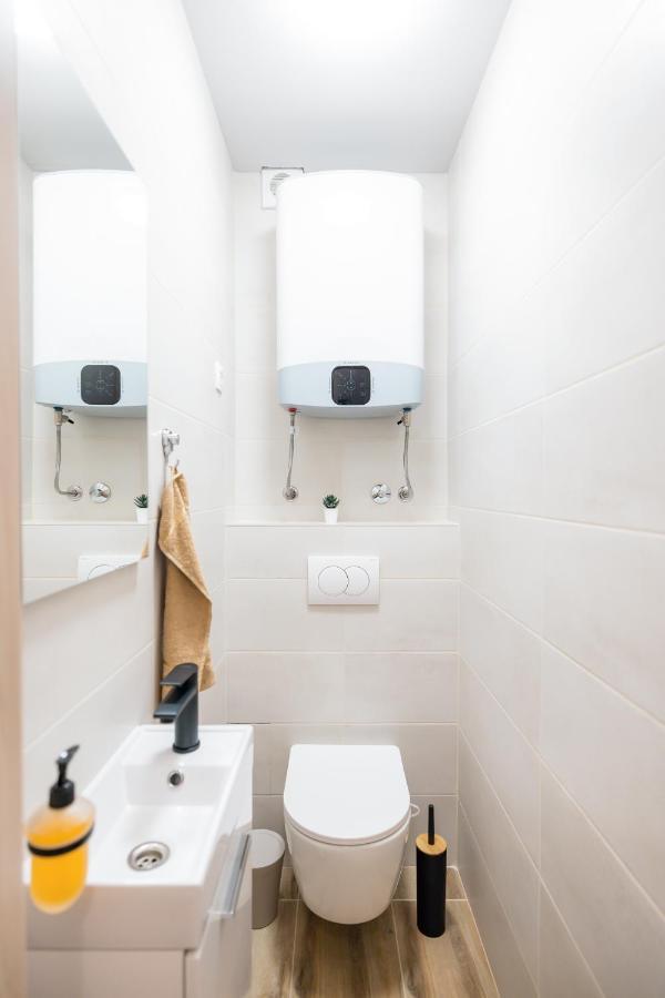 Bridge Comfort Apartment ซาดาร์ ภายนอก รูปภาพ