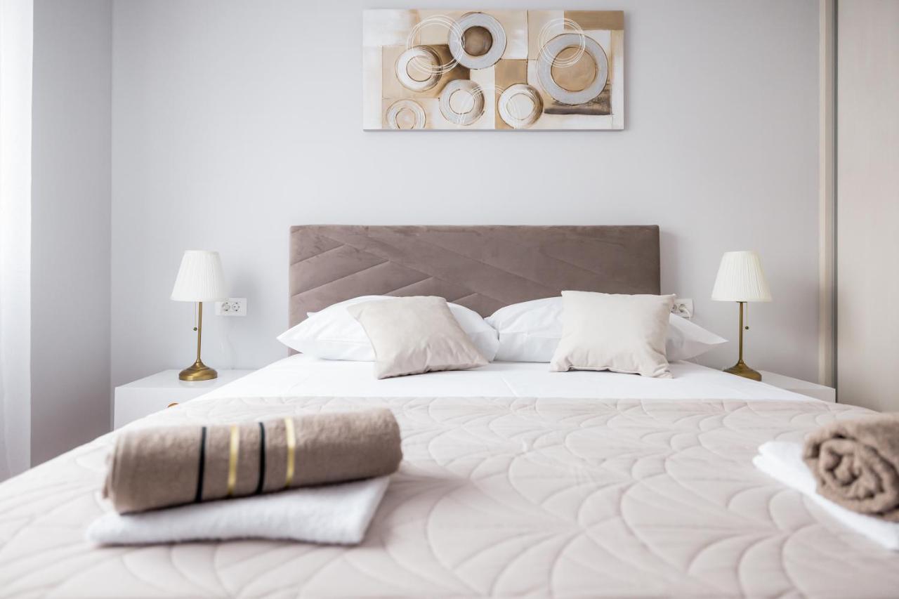 Bridge Comfort Apartment ซาดาร์ ภายนอก รูปภาพ