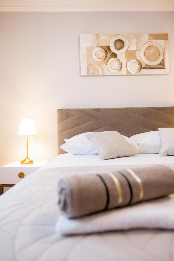 Bridge Comfort Apartment ซาดาร์ ภายนอก รูปภาพ